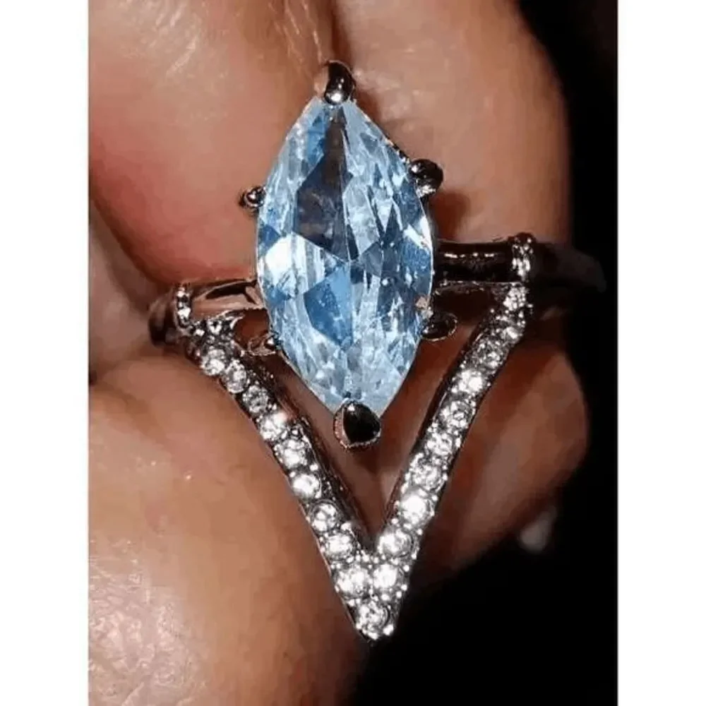 White Gold Diamond Marquise Wedding Engagement Anniversary Ring
